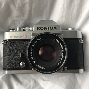 Konica AUTOREFLEX T3